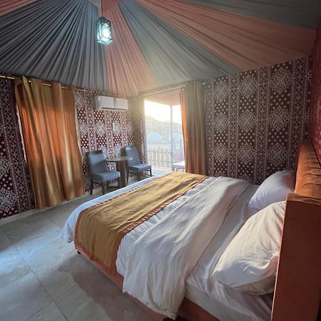 Al Raha Luxury Camp Hotel Wadi Rum Exterior photo